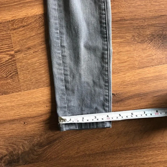 FRAME Le Skinny de Jeanne in Grey Shred - Picture 13 of 14